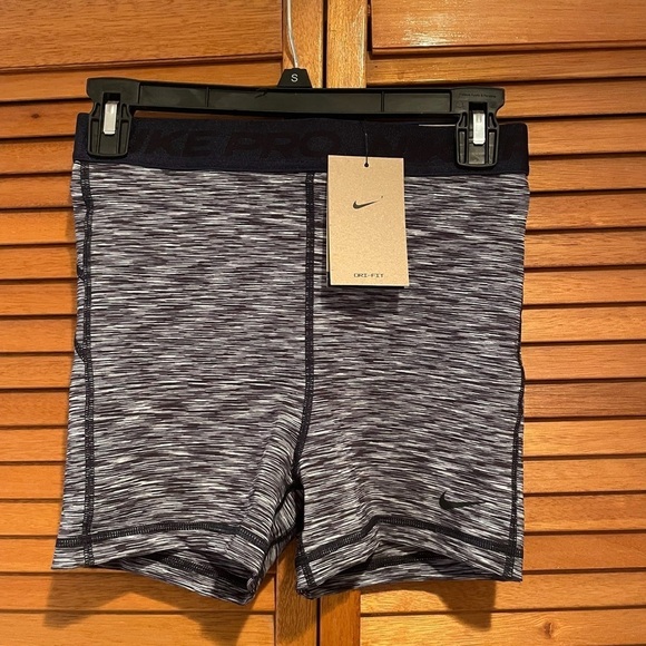 Nike Pants - Nike Pro Women’s 3” Dri-Fit Navy Blue Spacedye Spandex Shorts Sz S NWT